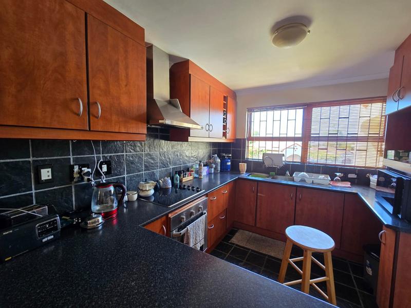 3 Bedroom Property for Sale in Heldervue Western Cape